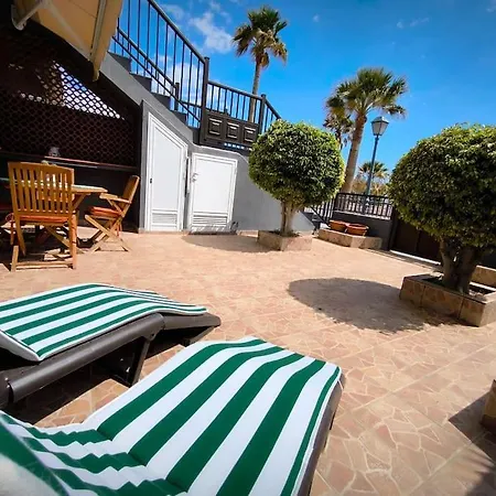 Acaymo Sunset Apartment